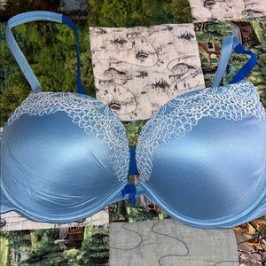 Victoria's Secret Blue Lace Accent Bra